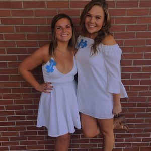 Meet your Posher, Brenna